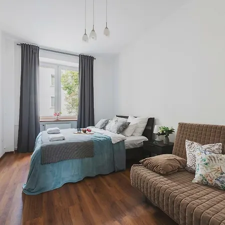 Apartamento Sandomierska P&o Varsovia