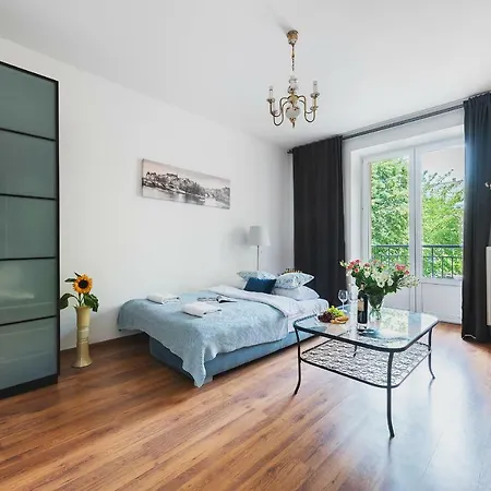 Apartment Sandomierska P&o
